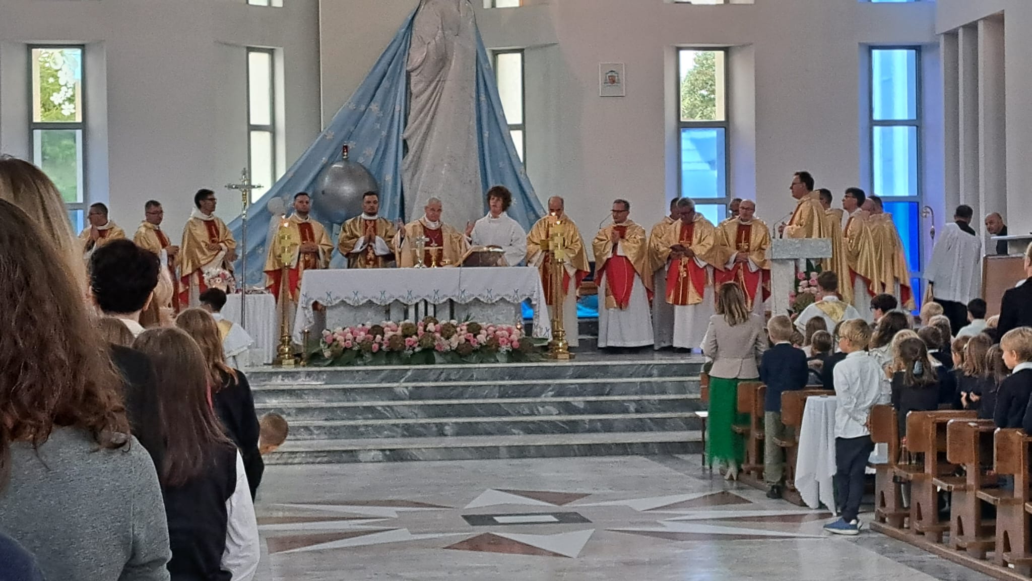 Jubileusz 30-lecia Szkoły Podstawowej Zakonu Pijarów w Warszawie